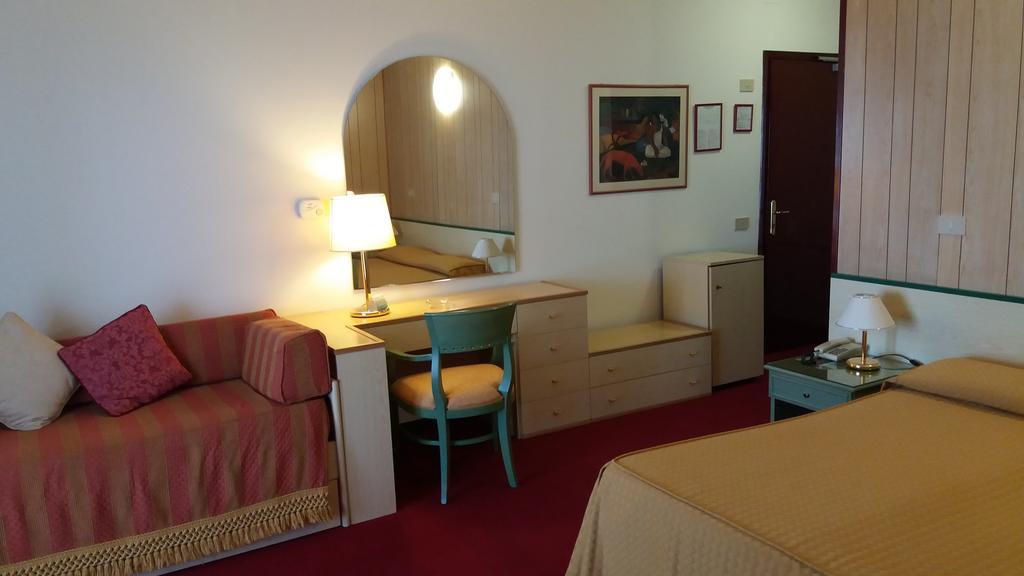 Hotel Majestic Lido di Jesolo Dış mekan fotoğraf